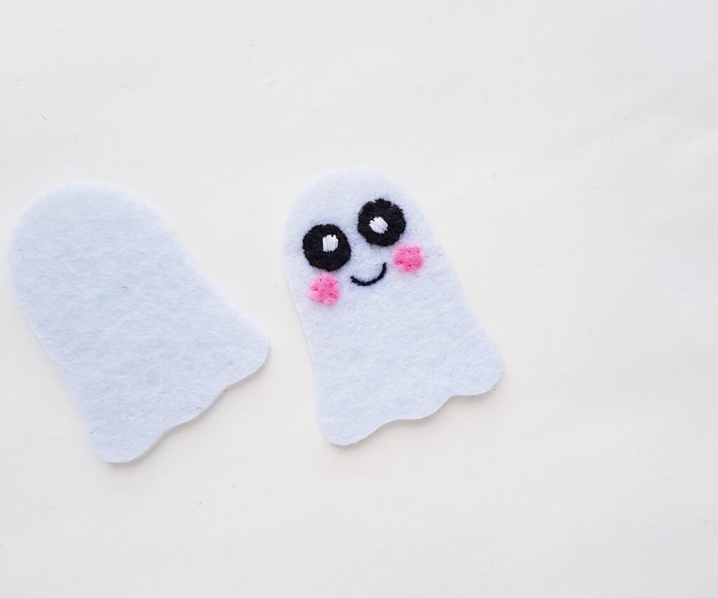 Cute Ghost felt plush pattern