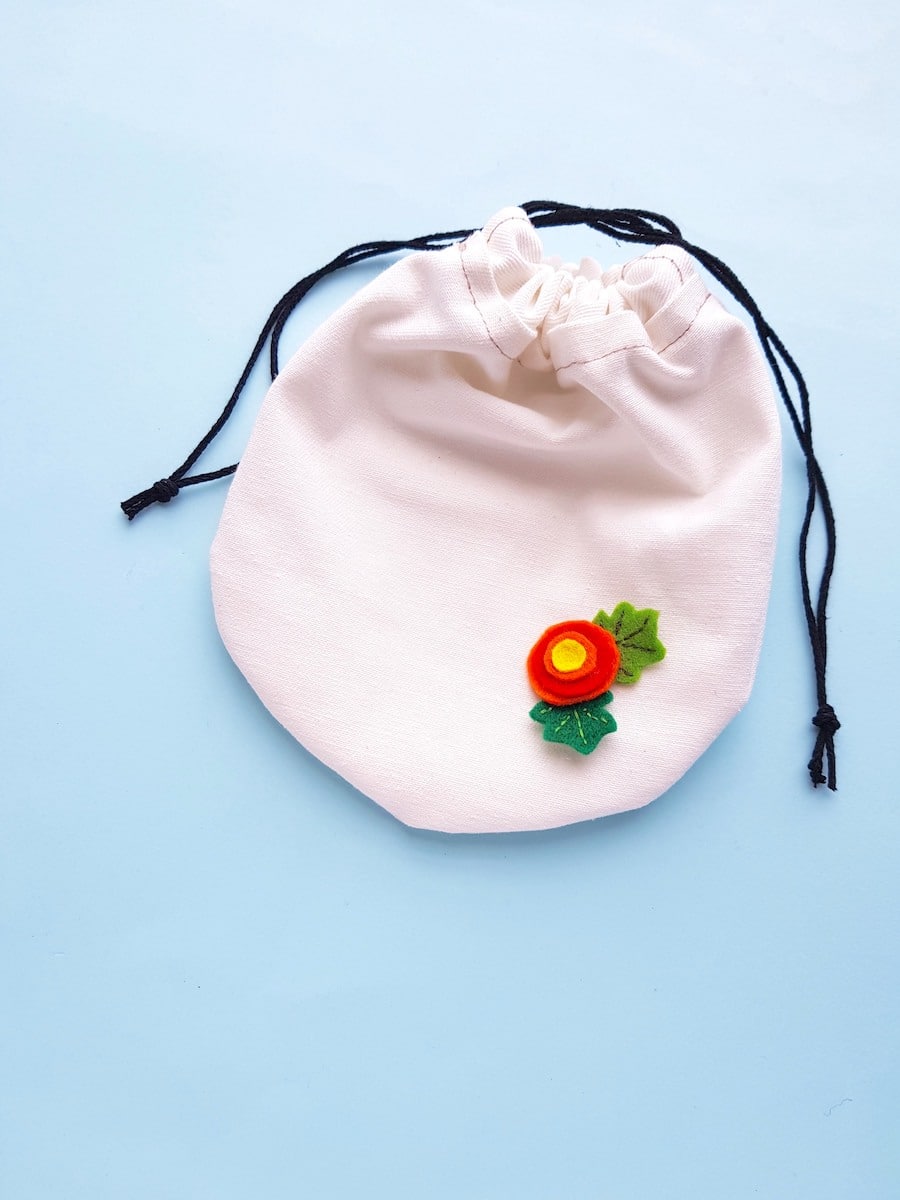 How To Sew A Round Drawstring Pouch Easy Things to Sew