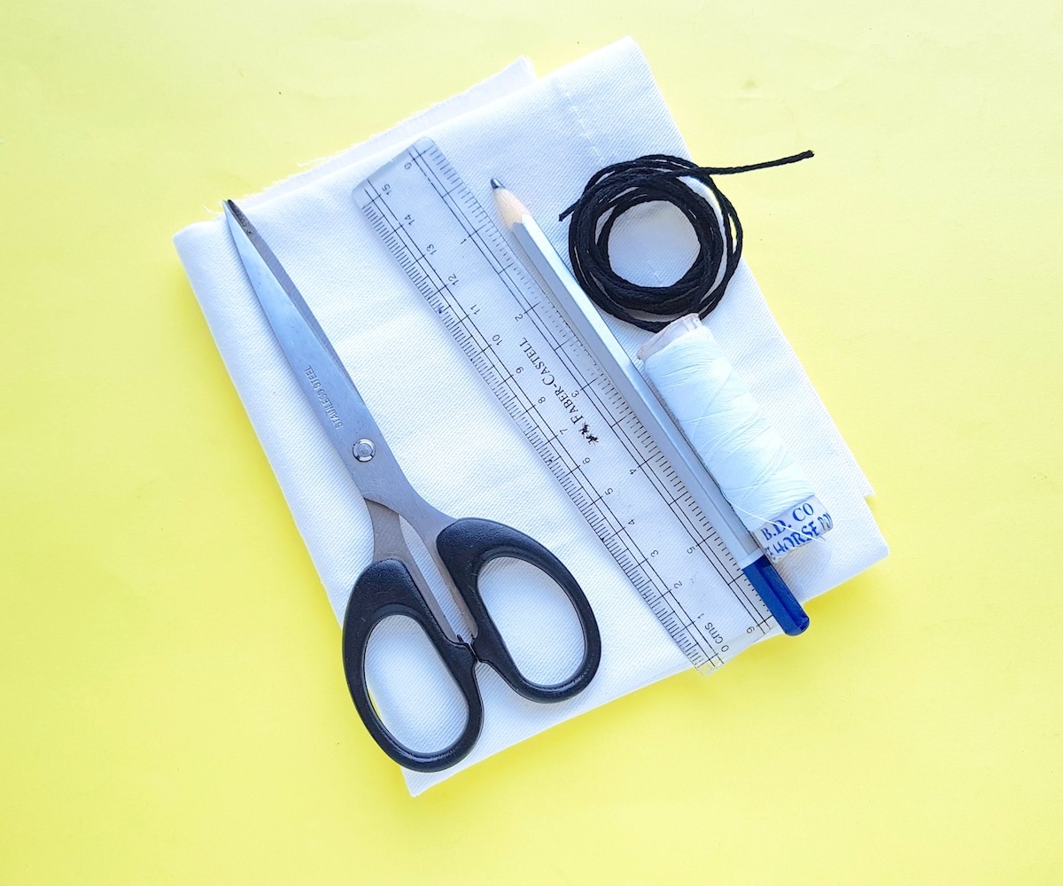 How To Sew A Round Drawstring Pouch - Easy Things to Sew