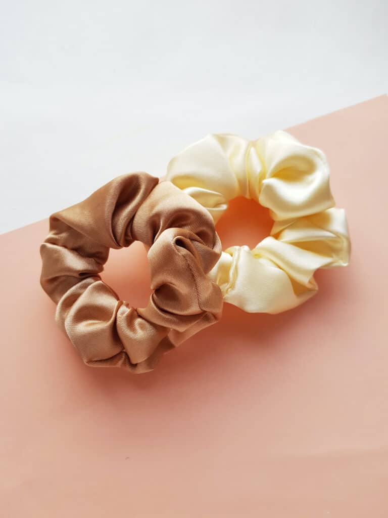 How to Make an Easy DIY Hair Scrunchie