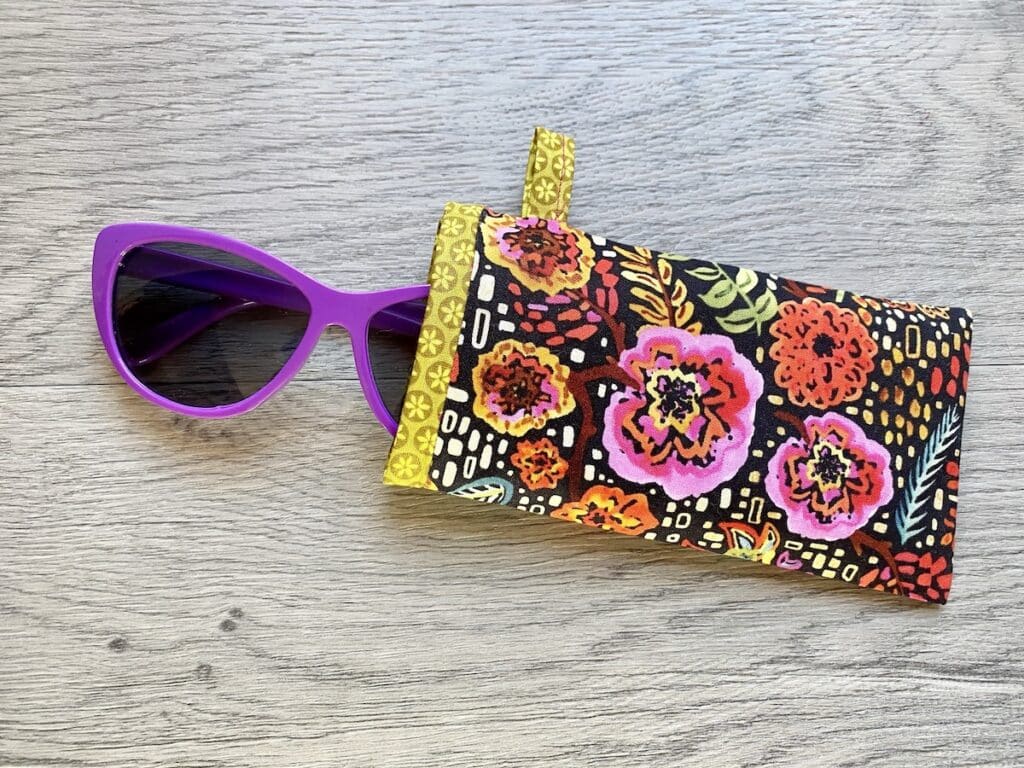 easy to sew eyeglasses Case