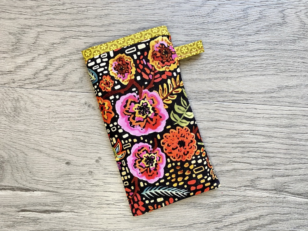 How to Make an Eyeglass Case Easy Things to Sew