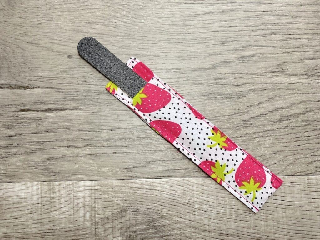 DIY Nail File Carrying Case step 12