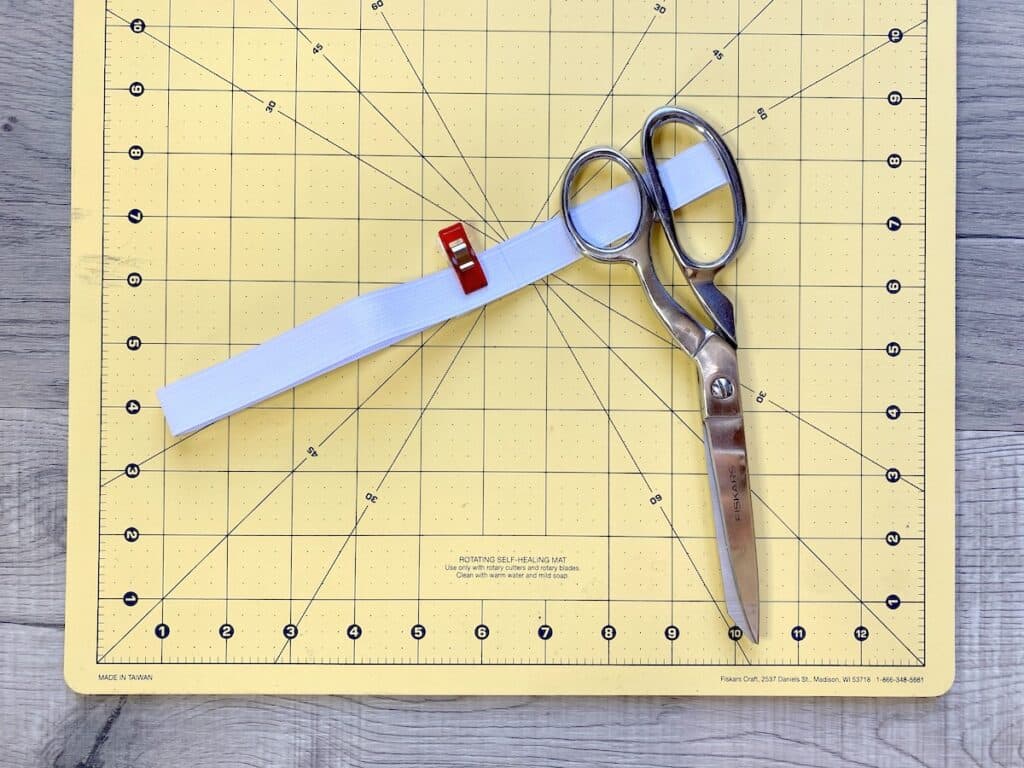 How to sew a handy Pen pouch for your notebook. 