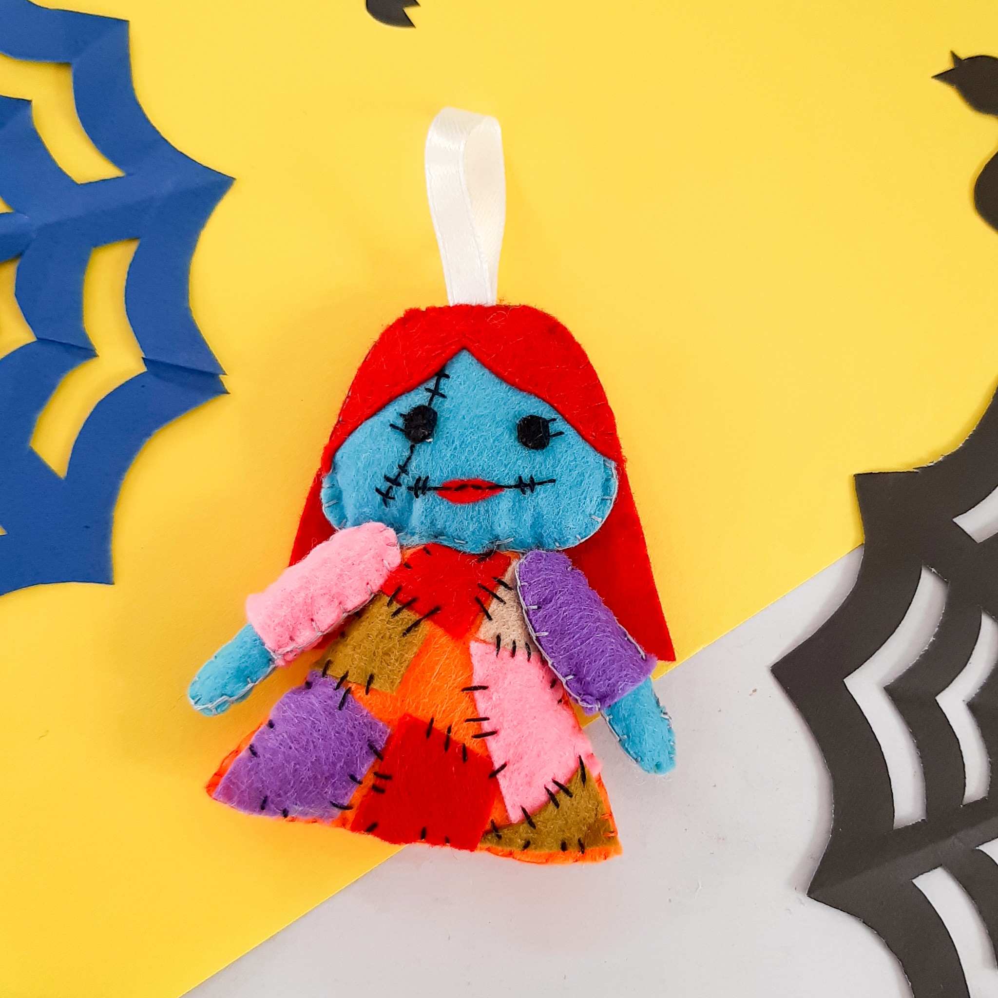 How to Sew Sally from Nightmare Before Christmas (Free Pattern for Felt Craft)