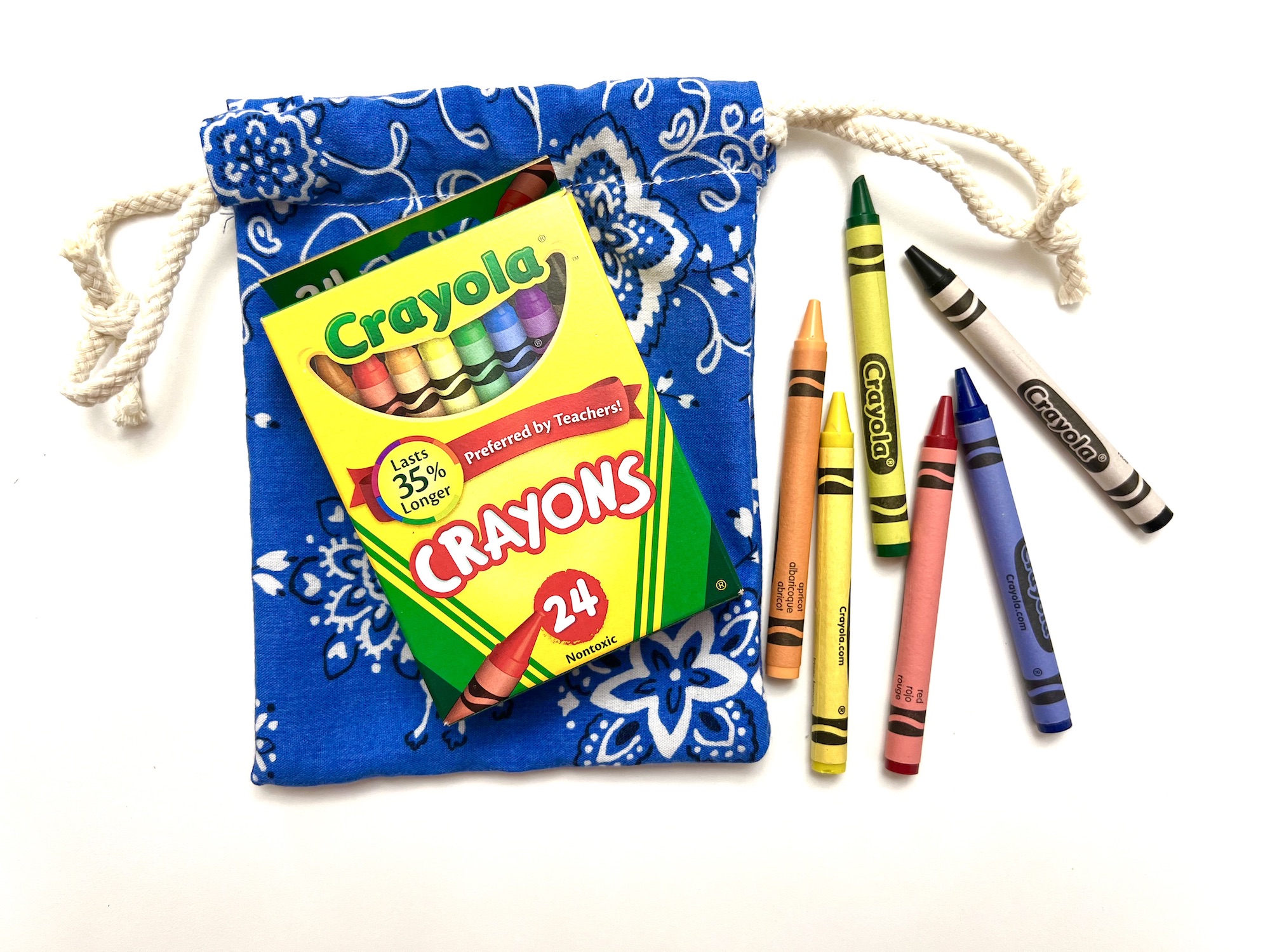 Crayola crayon bag in blue with a drawstring.