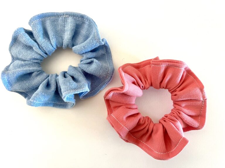 How to Make Scrunchies (With No Elastic)
