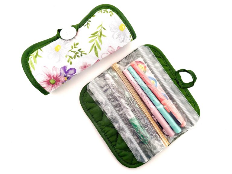 Pot Holder Purse Caddy (Or Use as a Sewing Kit)